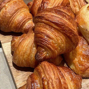 Bánh Croissant